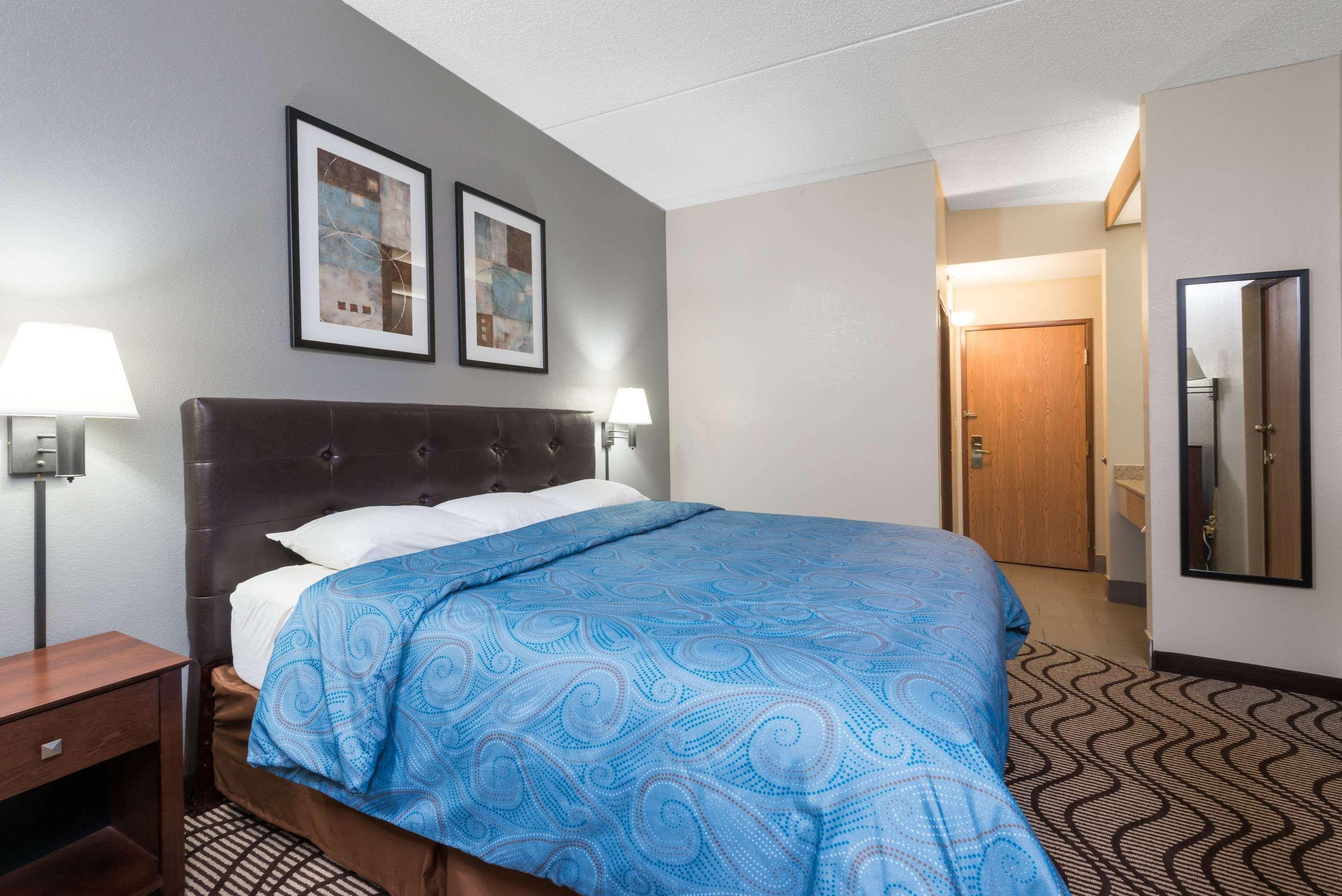 Super 8 By Wyndham Mars/Cranberry/Pittsburgh Area Hotel Cranberry Township Exterior photo